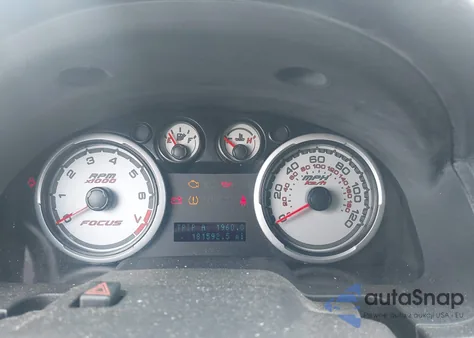 2011 Ford Focus Se z USA, uszkodzony, nr VIN 1FAHP3FN2BW134212